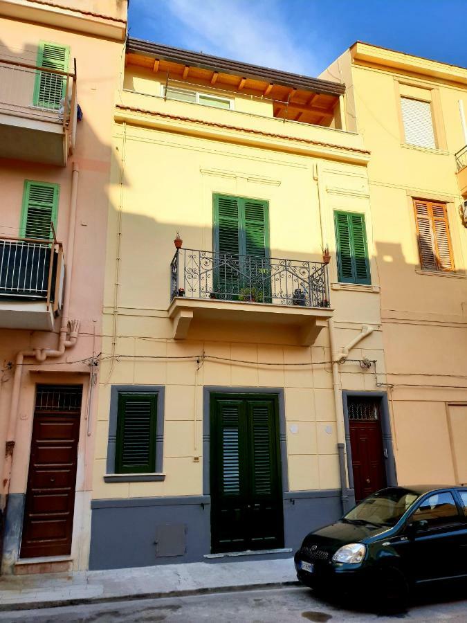 Rifinito Bilocale In Centro, Casa Verdi, 2° Piano Apartment Bagheria Exterior photo